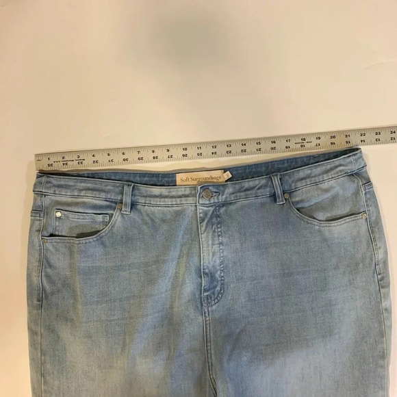 Soft Surroundings Women's High Rise Embroidered Hem Skinny Ankle Size 24W - Picture 10 of 13